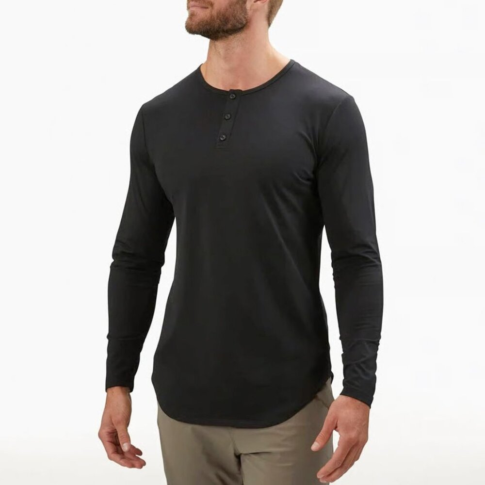 Cuts Elongated Black Long Sleeve Henley Size L